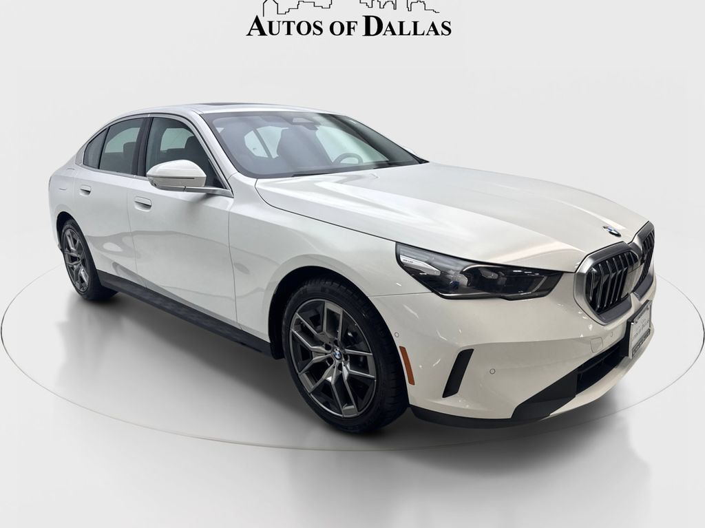 Used 2026 BMW 530i RWD image 5
