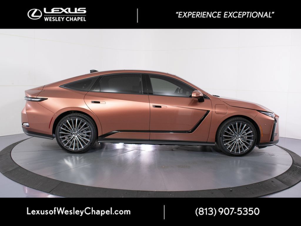 New 2026 Lexus ES 350e w/ Cold Area Package FWD image 2