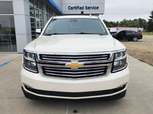Used 2015 Chevrolet Suburban LTZ AWD/4WD image 2