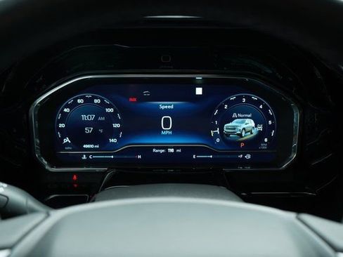 Used 2022 Chevrolet Silverado 1500 ZR2 w/ Technology Package image 28