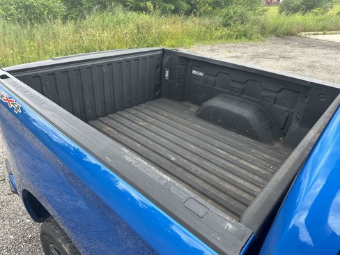 Used 2023 Chevrolet Silverado 1500 RST AWD/4WD image 7