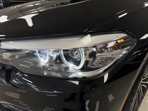 Used 2019 BMW 530e RWD image 26