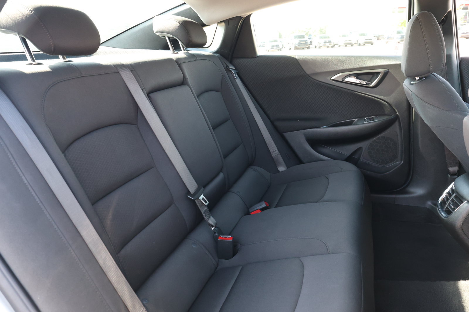 Used 2025 Chevrolet Malibu LT FWD image 31