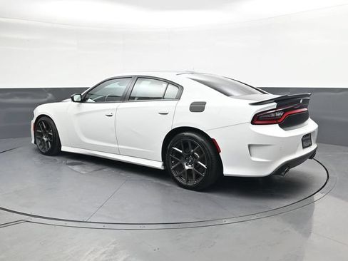 Used 2019 Dodge Charger Scat Pack w/ Plus Group RWD image 6