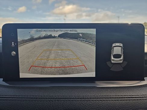 Used 2023 Kia Stinger GT-Line w/ Sun & Sound Package image 7