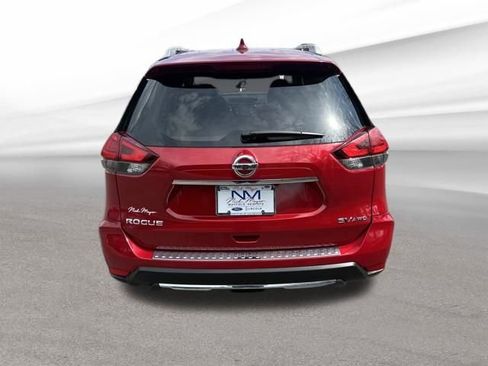 Used 2017 Nissan Rogue SV image 6