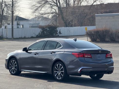 Used 2019 Acura TLX V6 SH-AWD w/ Technology Pkg image 7