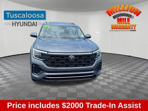 Used 2024 Volkswagen Atlas SEL Premium R-Line AWD/4WD image 2