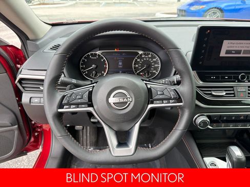 Certified 2023 Nissan Altima 2.5 SR w/ SR Premium Package image 10