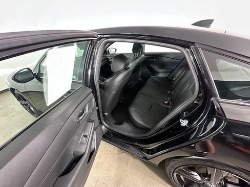 Used 2024 Honda Accord Sport image 15