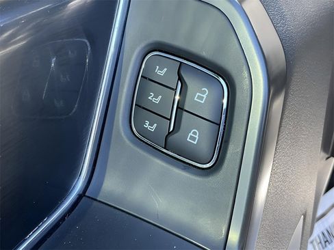 Certified 2025 Ford F150 Lariat w/ Equipment Group 501A Mid image 39