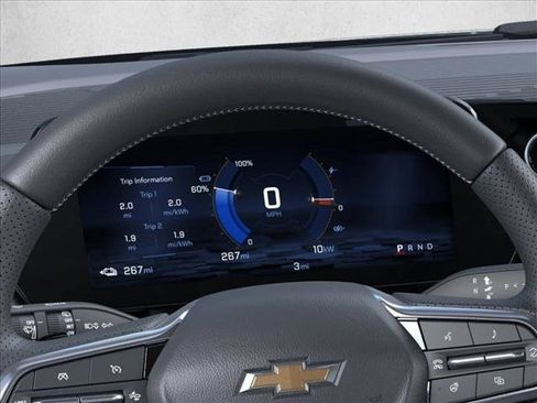 New 2026 Chevrolet Equinox EV LT FWD image 18