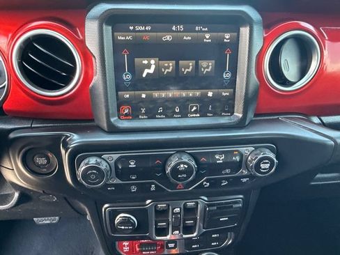 Used 2019 Jeep Wrangler Unlimited Rubicon AWD/4WD image 28