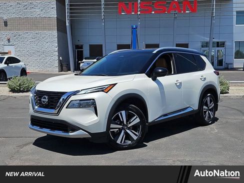 Certified 2023 Nissan Rogue Platinum w/ Platinum Premium Package FWD image 1