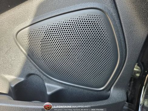 Used 2021 Ford EcoSport SE FWD image 17