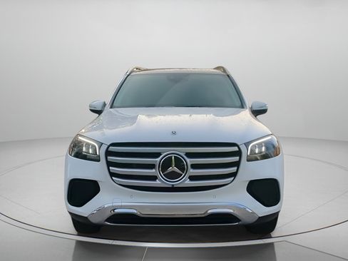 Used 2026 Mercedes-Benz GLS 450 4MATIC image 8