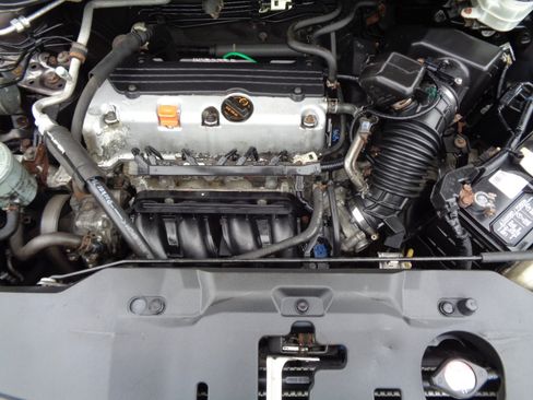 Used 2011 Honda CR-V LX image 21