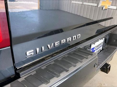 Used 2018 Chevrolet Silverado 1500 LTZ Z71 w/ LTZ Plus Package AWD/4WD image 9