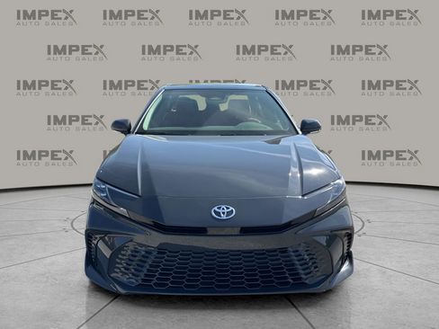 Used 2026 Toyota Camry XSE image 8
