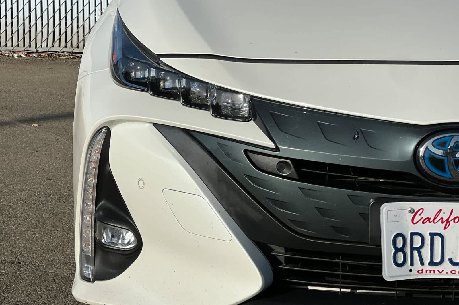 Used 2020 Toyota Prius Prime Limited w/ Carpet Mat Package FWD image 17