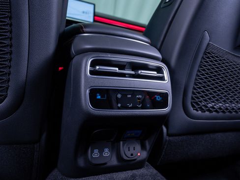 New 2026 Genesis GV70 2.5T Sport Prestige image 17