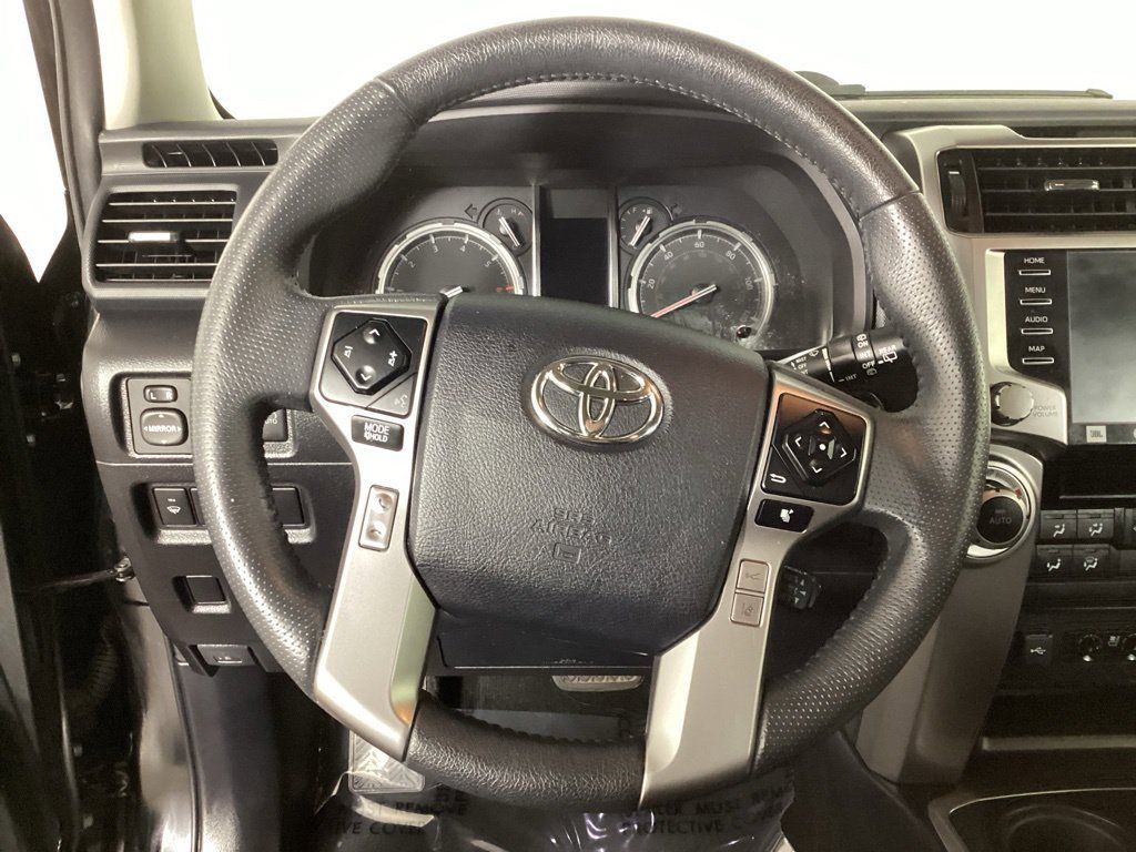 Used 2021 Toyota 4Runner Limited AWD/4WD image 16