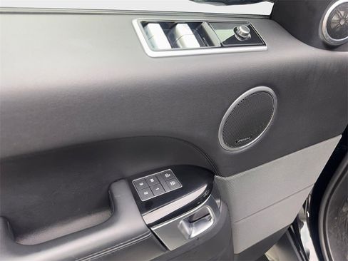Used 2021 Land Rover Range Rover Sport HSE Silver Edition image 33