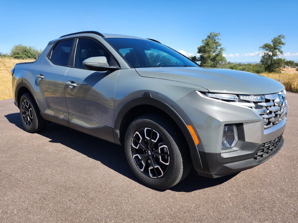 Certified 2022 Hyundai Santa Cruz SEL Premium w/ Cargo Package AWD/4WD image 2