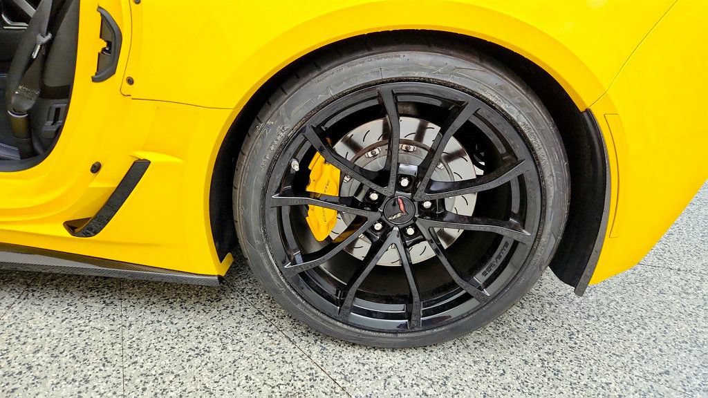 Used 2019 Chevrolet Corvette Grand Sport RWD image 9