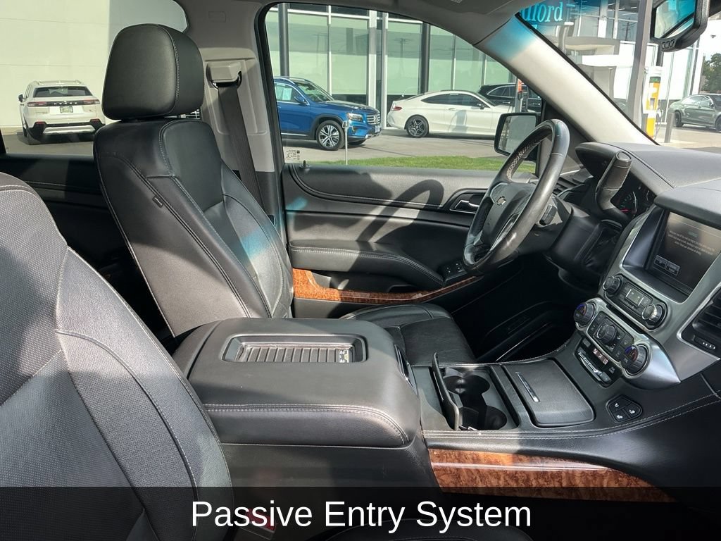 Used 2018 Chevrolet Tahoe Premier w/ RST Edition AWD/4WD image 21