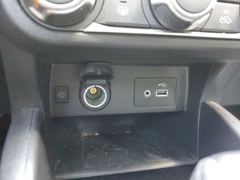 Used 2024 Nissan Versa SV w/ Trunk Package FWD image 21