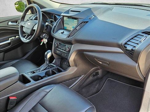 Used 2018 Ford Escape SEL FWD image 22