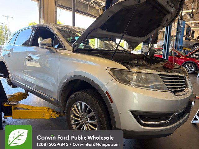 Used 2018 Lincoln MKX Select w/ Select Plus Package FWD image 14