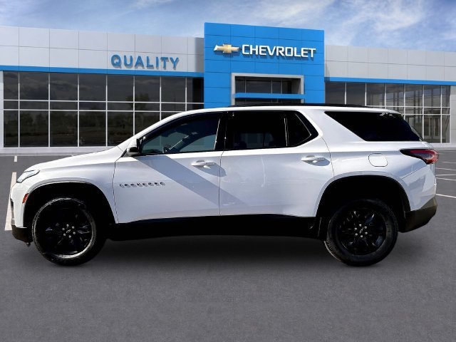 Certified 2023 Chevrolet Traverse LS w/ Midnight/Sport Edition FWD image 4