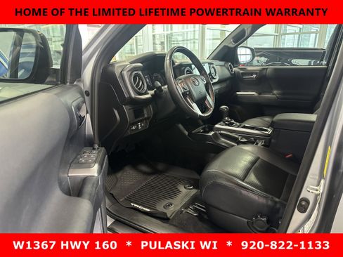 Used 2019 Toyota Tacoma TRD Off-Road w/ TRD Premium Off Road Package RWD image 9