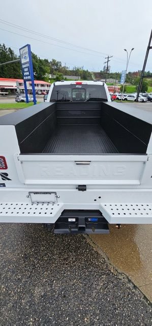 New 2025 Ford F350 XL w/ XL Chrome Package AWD/4WD image 2