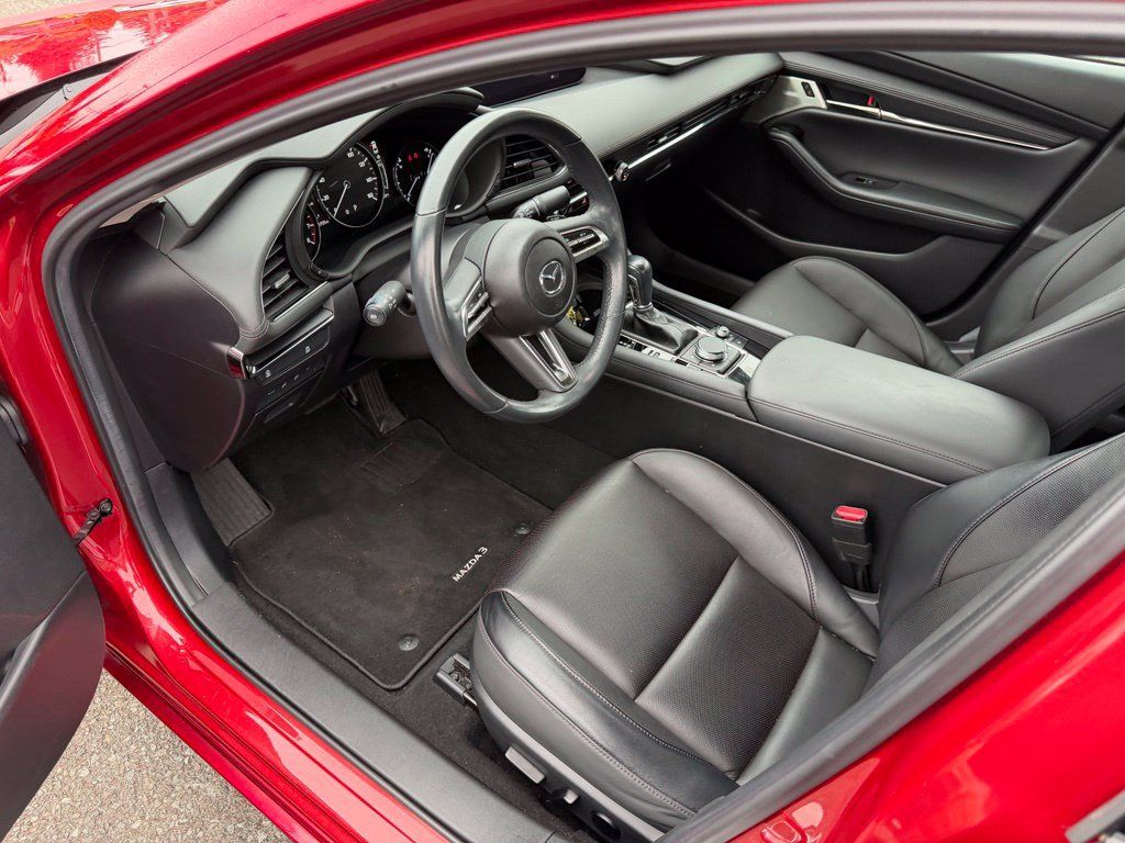 Used 2021 MAZDA MAZDA3 s FWD image 12