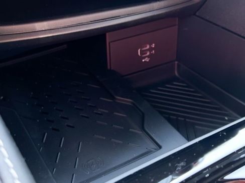 New 2026 Chrysler Pacifica Limited AWD/4WD image 48