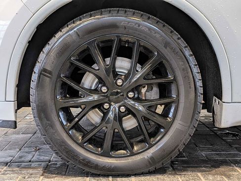 Used 2015 Dodge Durango R/T w/ Technology Group AWD/4WD image 12
