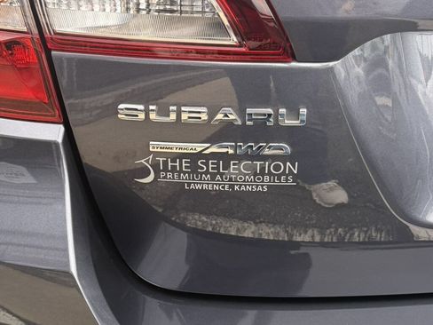 Used 2016 Subaru Outback 2.5i Limited AWD/4WD image 18