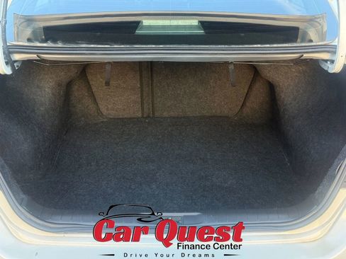 Used 2016 Nissan Altima 2.5 SR FWD image 14