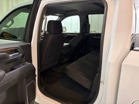 Used 2023 Chevrolet Silverado 1500 LT w/ Protection Package AWD/4WD image 17