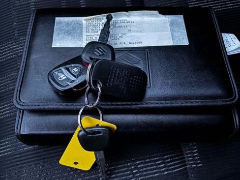 Used 2012 Suzuki SX4 AWD Hatchback image 15