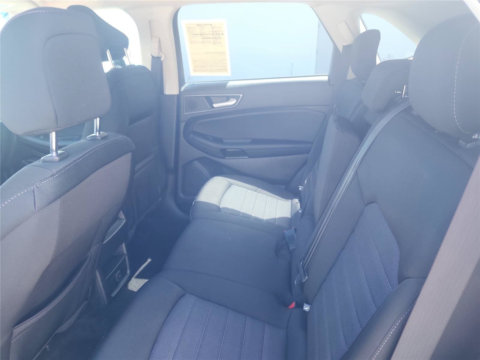 Certified 2020 Ford Edge SE FWD image 17