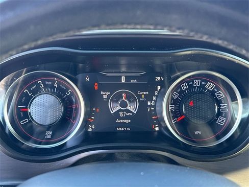 Used 2017 Dodge Challenger R/T image 14