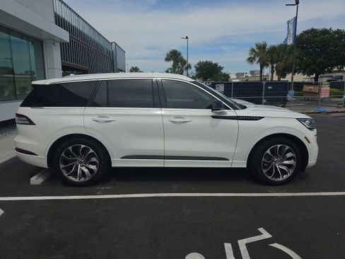 Used 2020 Lincoln Aviator Grand Touring w/ Elements Package Plus AWD/4WD image 6