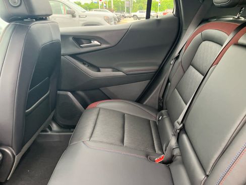 New 2026 Chevrolet Equinox RS FWD image 36