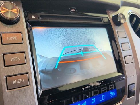 Used 2018 Toyota Tundra Platinum AWD/4WD image 21