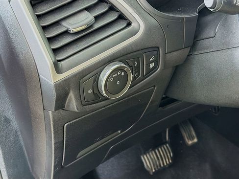 Used 2024 Ford Edge SEL w/ Convenience Package image 27