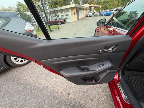 Used 2019 Nissan Altima 2.5 SR w/ SR Premium Package image 20
